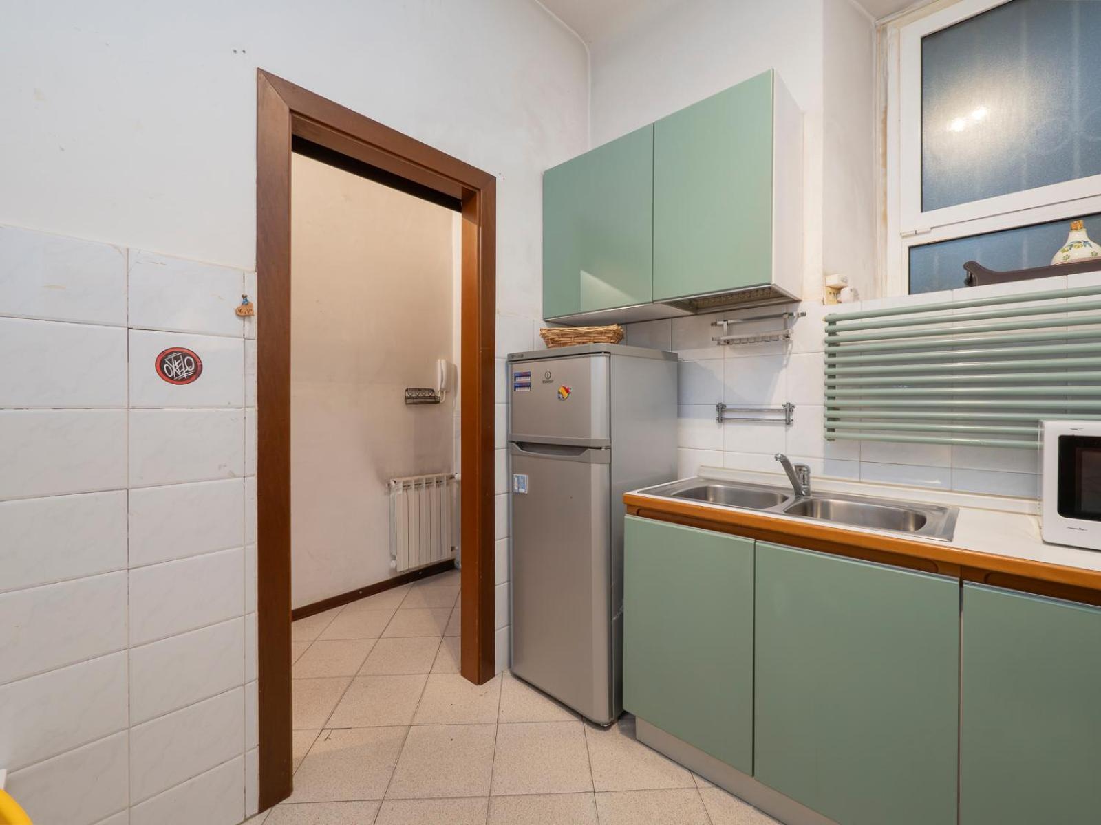 Ampio Biolocale Vicino Stazione Apartment Mailand