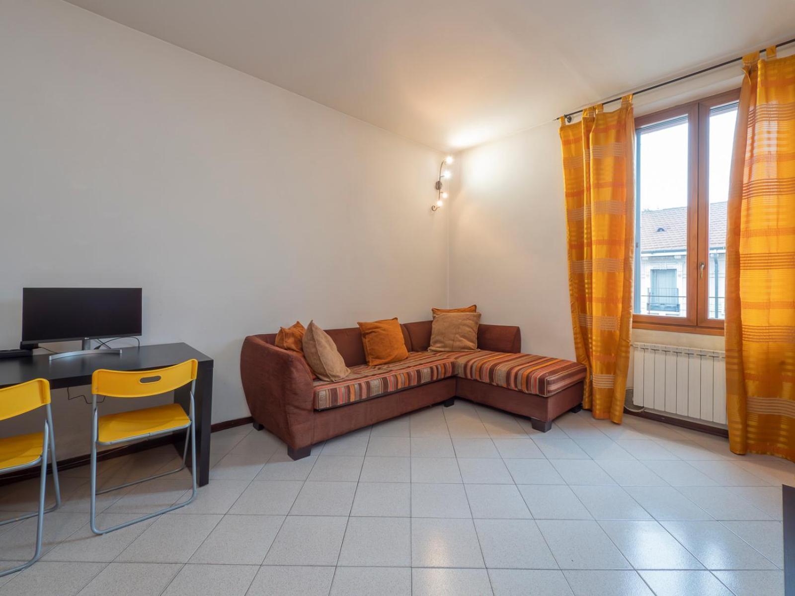 Ampio Biolocale Vicino Stazione Appartamento *