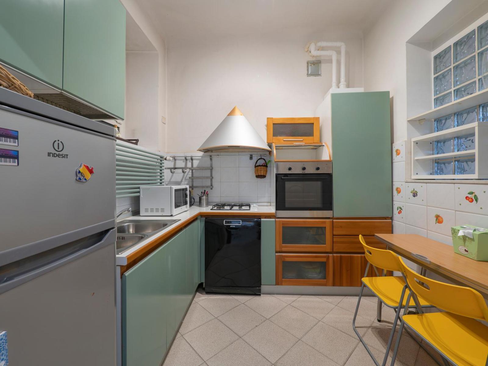 Appartamento Ampio Biolocale Vicino Stazione *